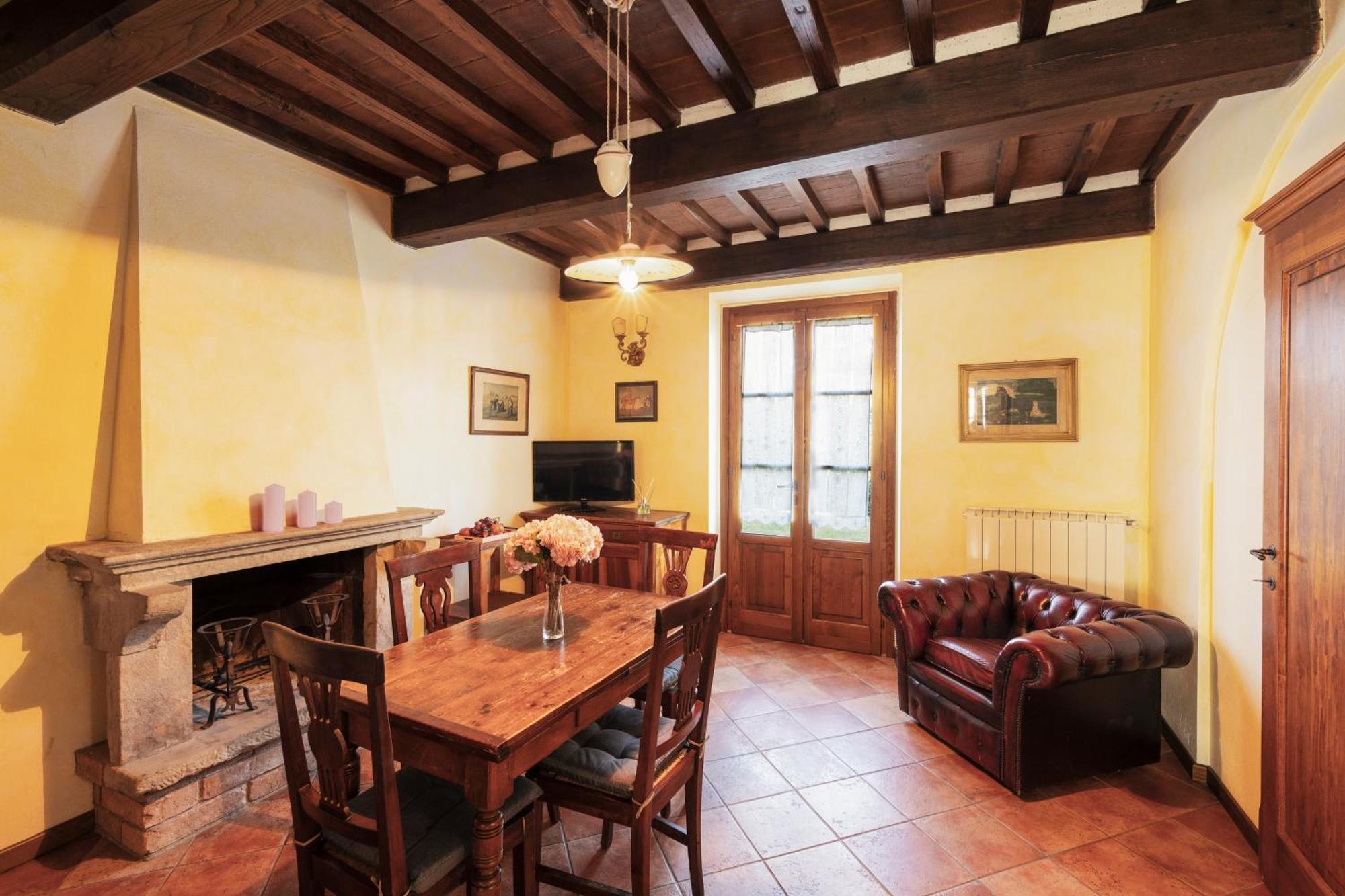 Agriturismo Il Borgo Cortona Exterior photo
