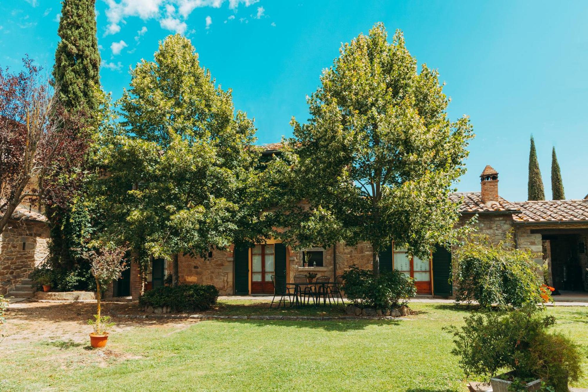 Agriturismo Il Borgo Cortona Exterior photo