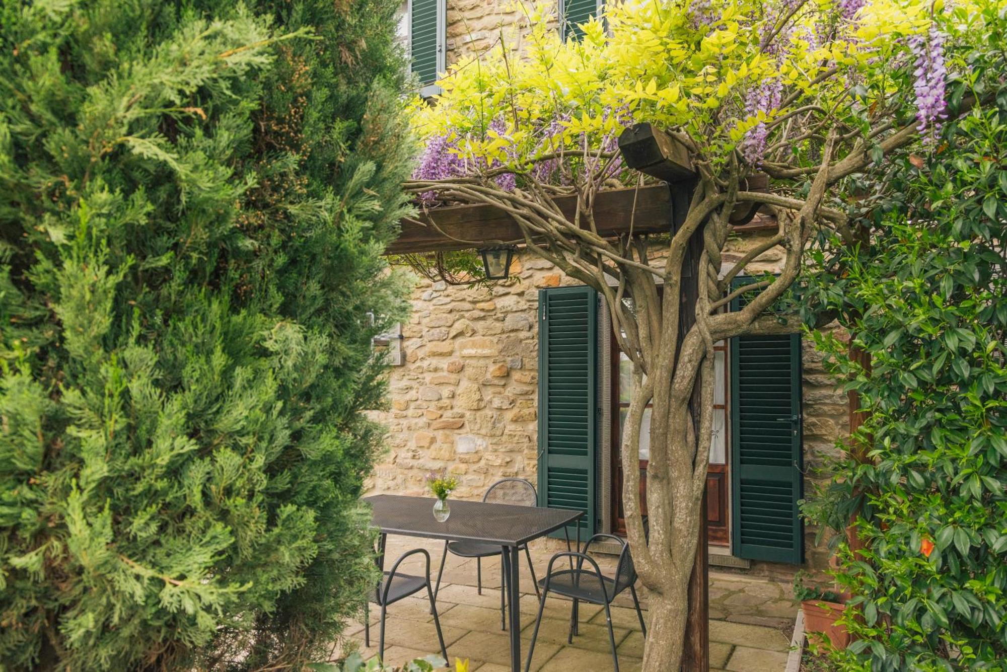 Agriturismo Il Borgo Cortona Exterior photo